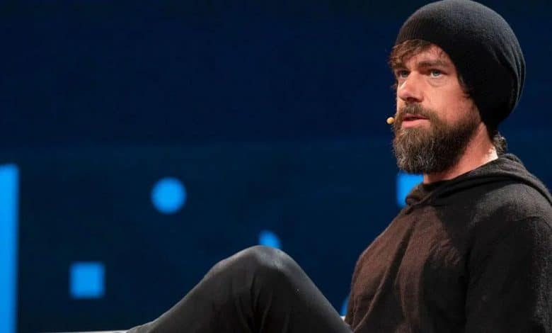 twitter ceo su jack dorsey ilk tweetini satisa cikardi 1615117479