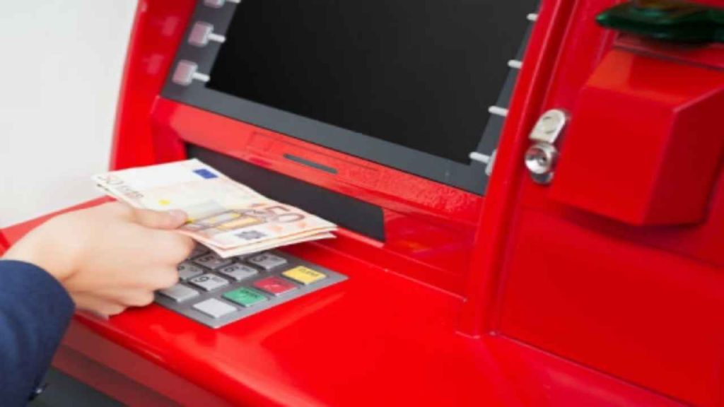 Wells Fargo Eski Çalışanı ATM Hırsızlığından Suçlanıyor!
