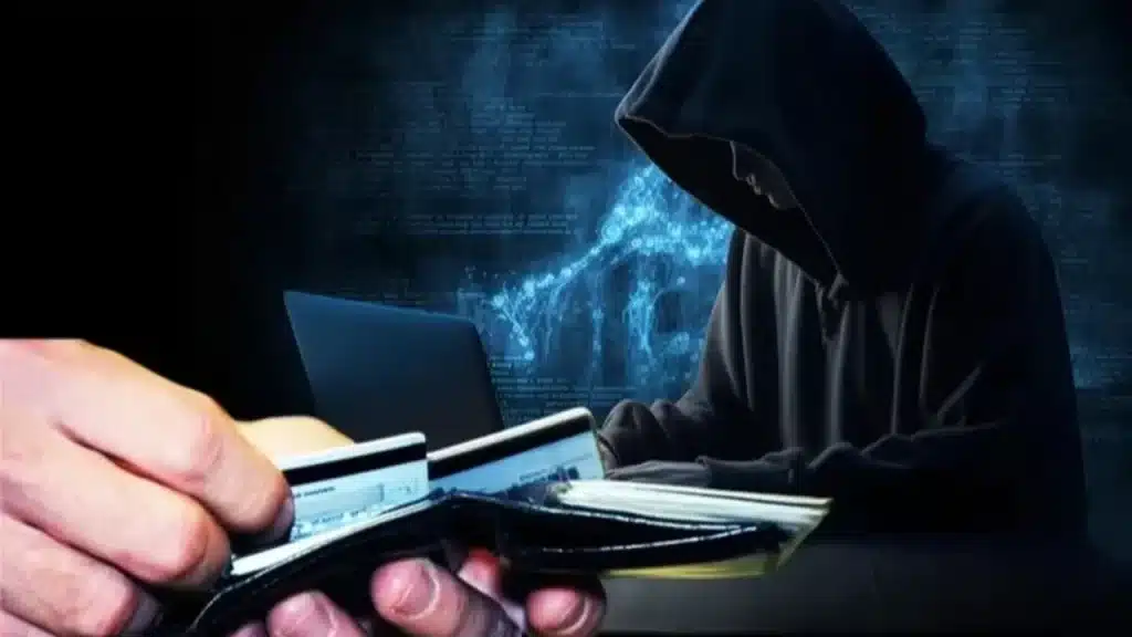 Sahte Kimlik Planı Çökertildi: Belgelerle Dolu Bavul Ele Verdi!