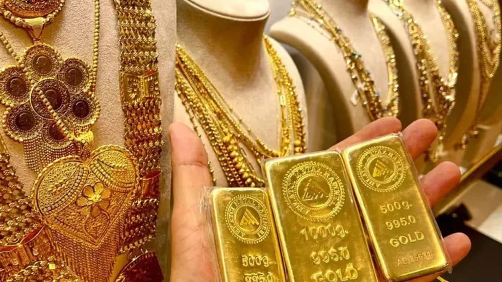 Ons Altın Rekor Tazeledi: Fiyat 5.300 Doların Üzerine Çıktı!