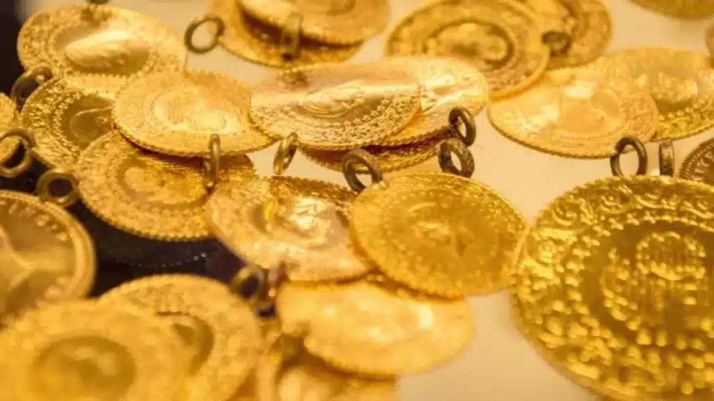 Altın Piyasasında Denge Arayışı: Çeyrek ve Cumhuriyet Altınına İlgi Yeniden Artıyor!